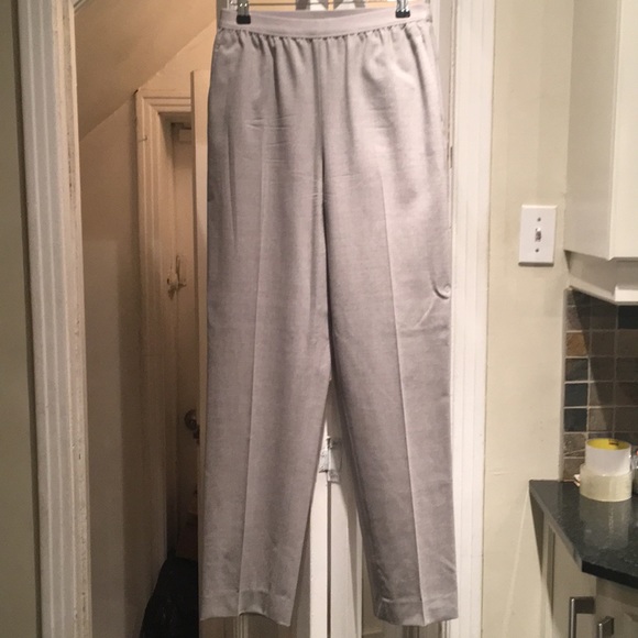 Babaton Gray Trousers Size S - Picture 1 of 5